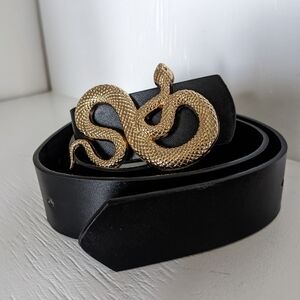 SHEIN Snake Belt